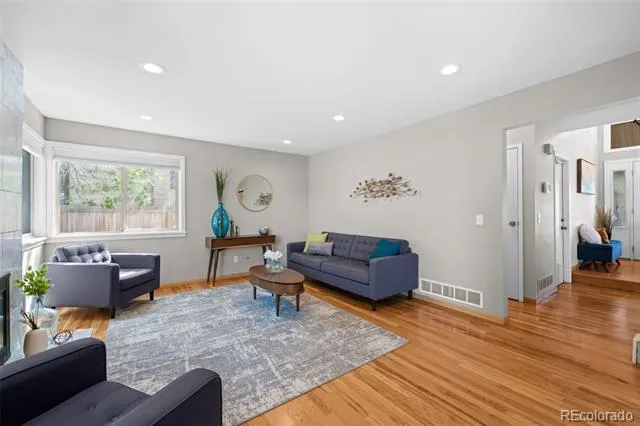 8092 Newland Court Arvada, CO 80003