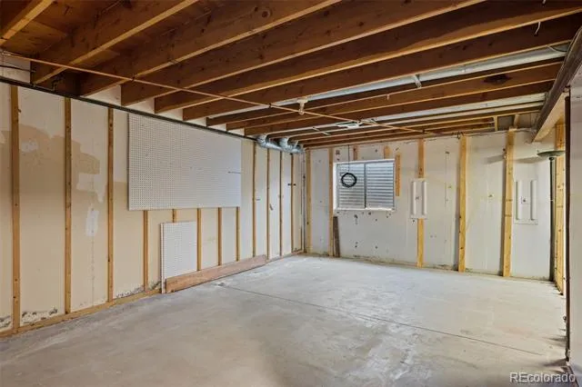8092 Newland Court Arvada, CO 80003