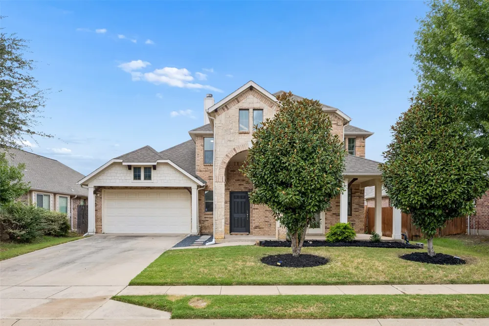 1121 Ponderosa Drive Aubrey, TX 76227