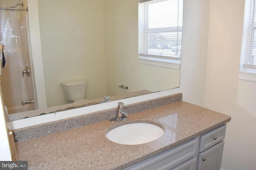 182 DELANO DRIVE Chambersburg, PA 17201