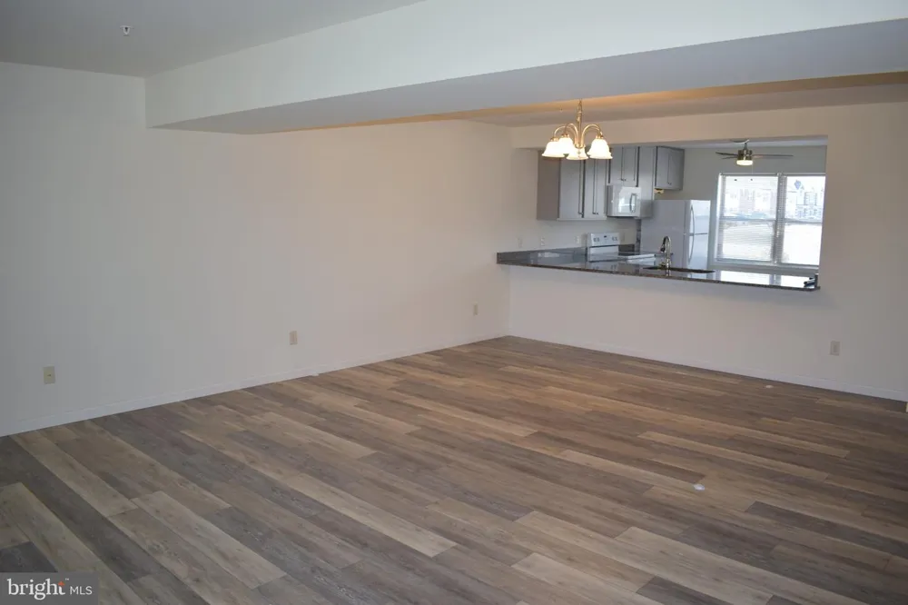 182 DELANO DRIVE Chambersburg, PA 17201