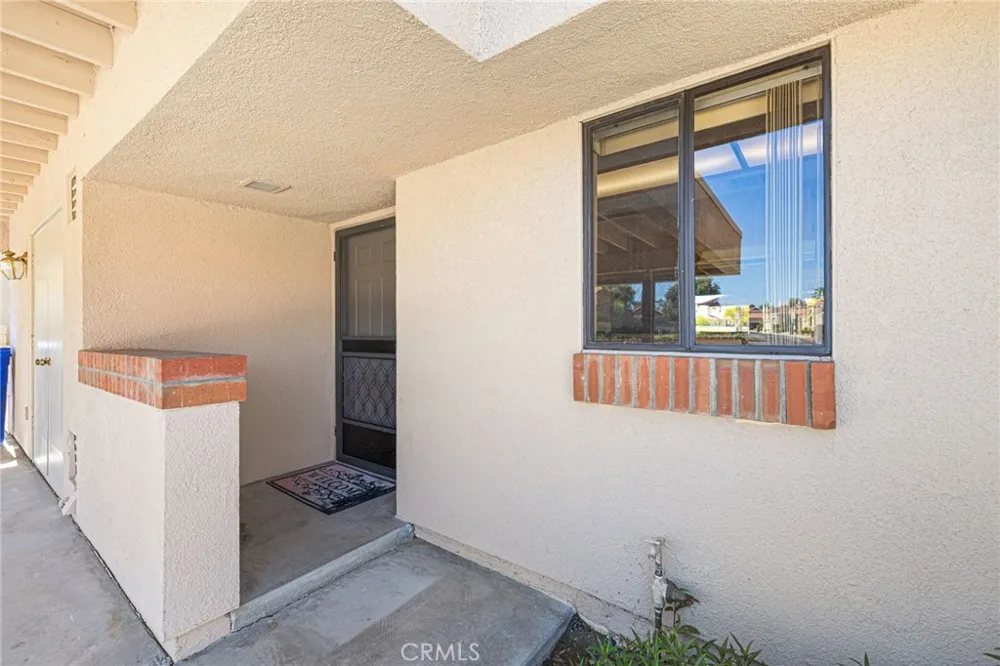 41631 Resorter Palm Desert, CA 92211