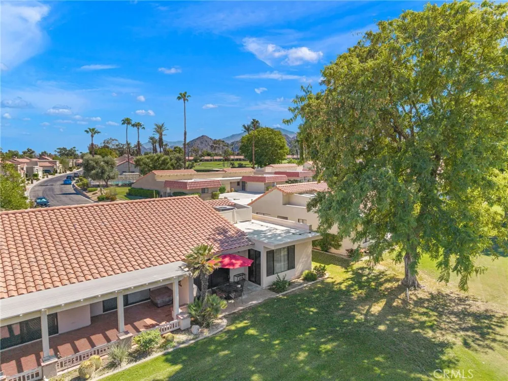 41631 Resorter Palm Desert, CA 92211