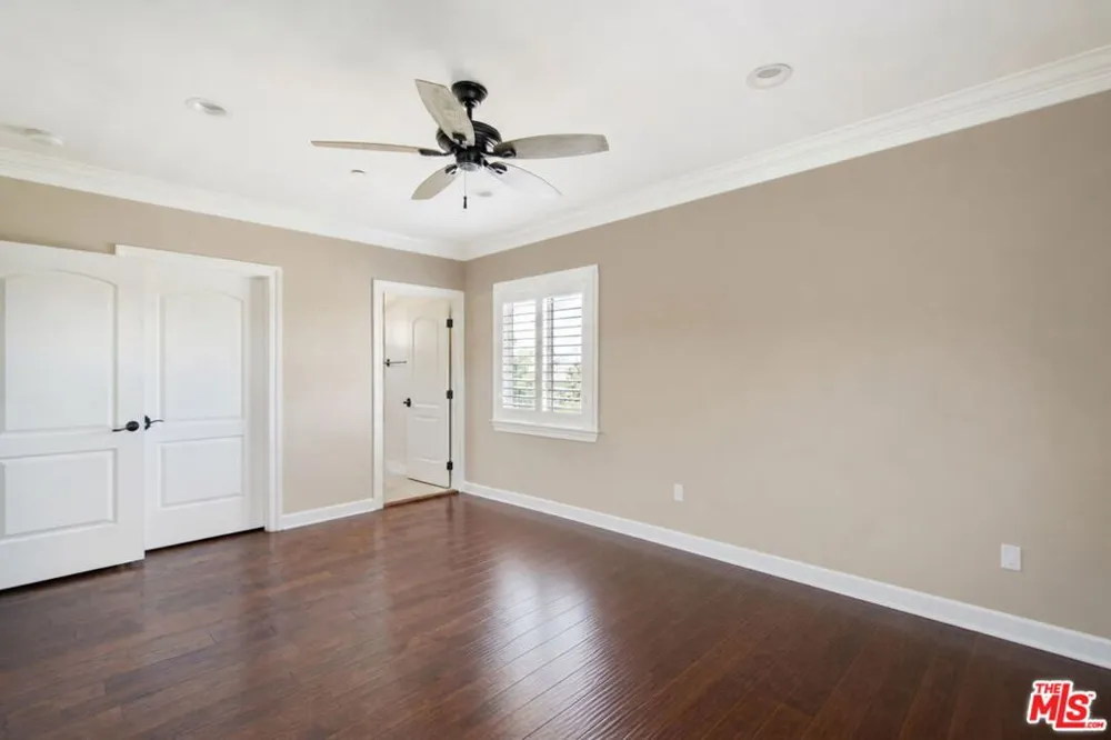 6522 Walker Avenue #7 Bell, CA 90201