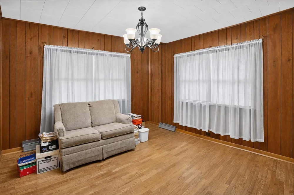 320 W Elizabeth Street Stockbridge, MI 49285