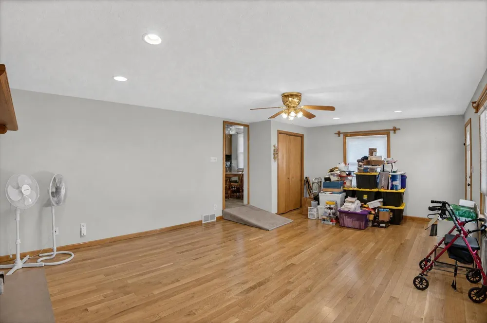 320 W Elizabeth Street Stockbridge, MI 49285