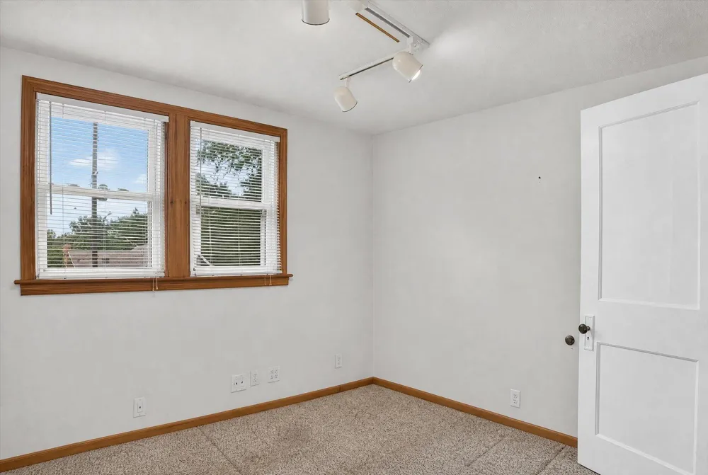 320 W Elizabeth Street Stockbridge, MI 49285