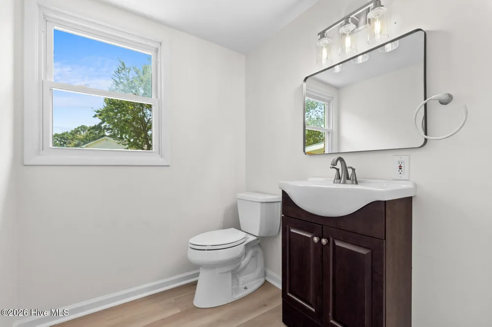103 Allen Place Jacksonville, NC 28546