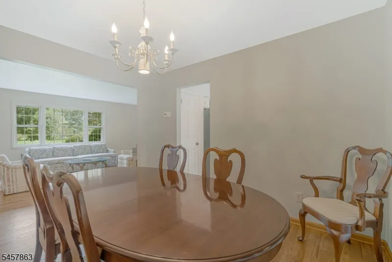 258 Dutch Farm Rd Bridgewater, NJ 08807