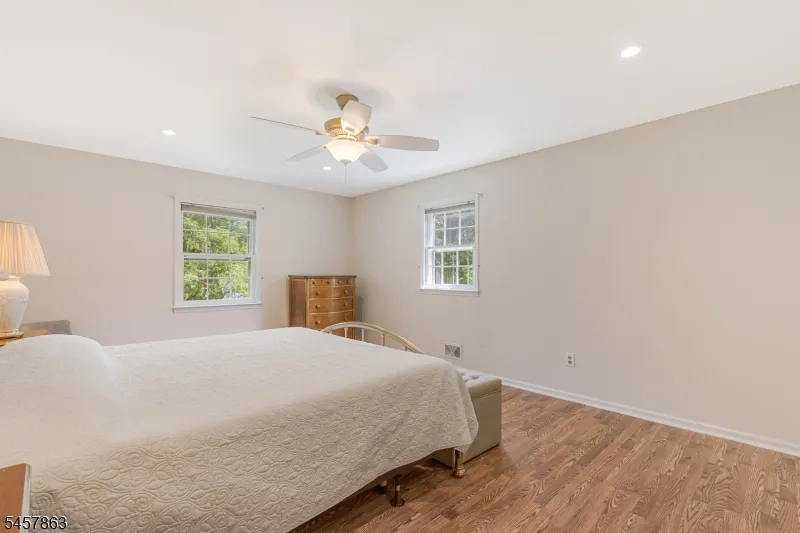 258 Dutch Farm Rd Bridgewater, NJ 08807