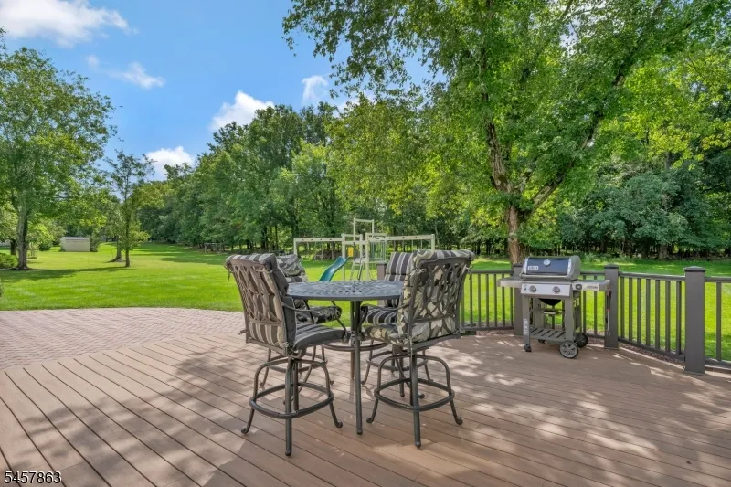 258 Dutch Farm Rd Bridgewater, NJ 08807