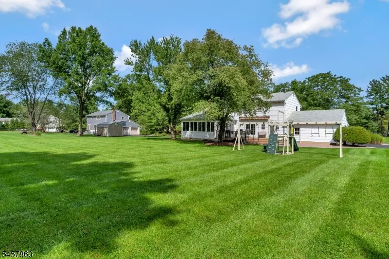 258 Dutch Farm Rd Bridgewater, NJ 08807
