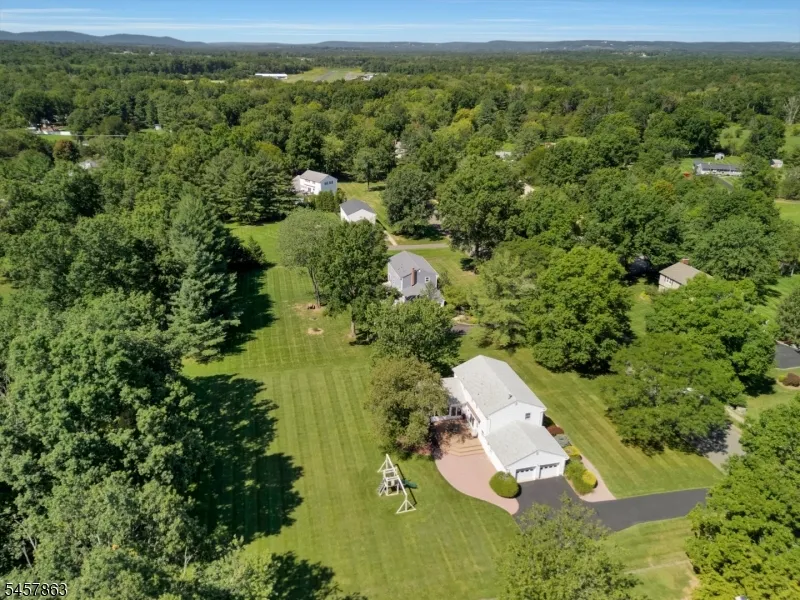 258 Dutch Farm Rd Bridgewater, NJ 08807