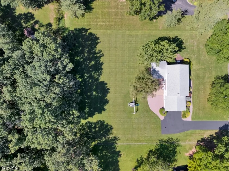 258 Dutch Farm Rd Bridgewater, NJ 08807