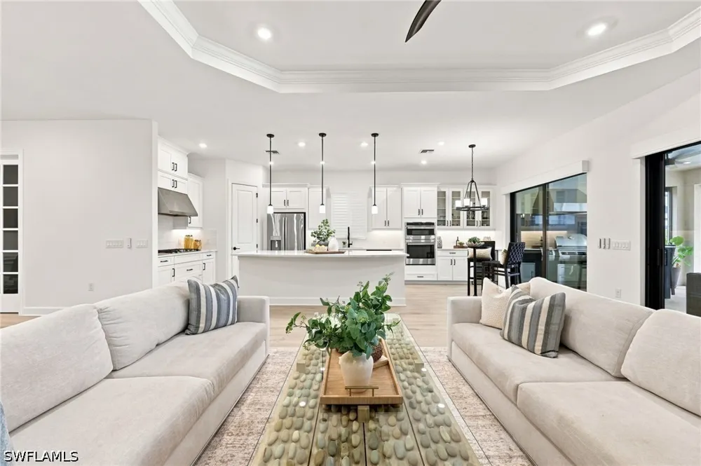 Triesta Lane Naples, FL 34114