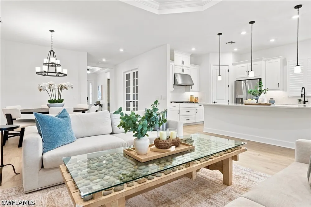 Triesta Lane Naples, FL 34114