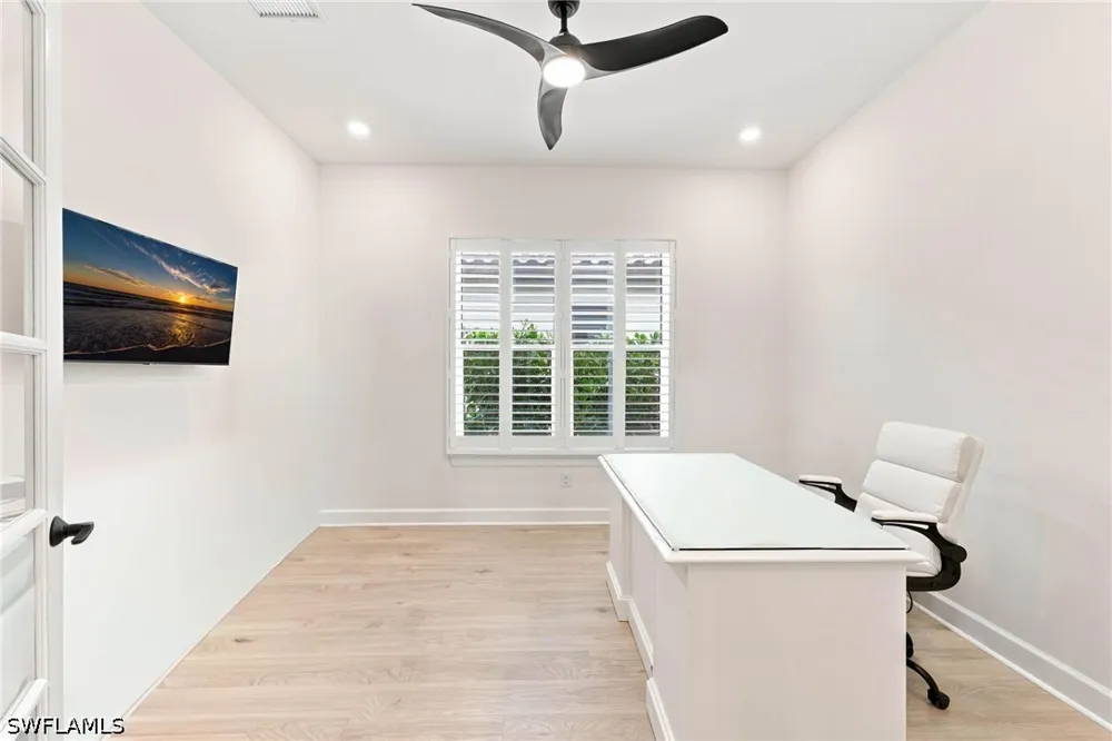 Triesta Lane Naples, FL 34114