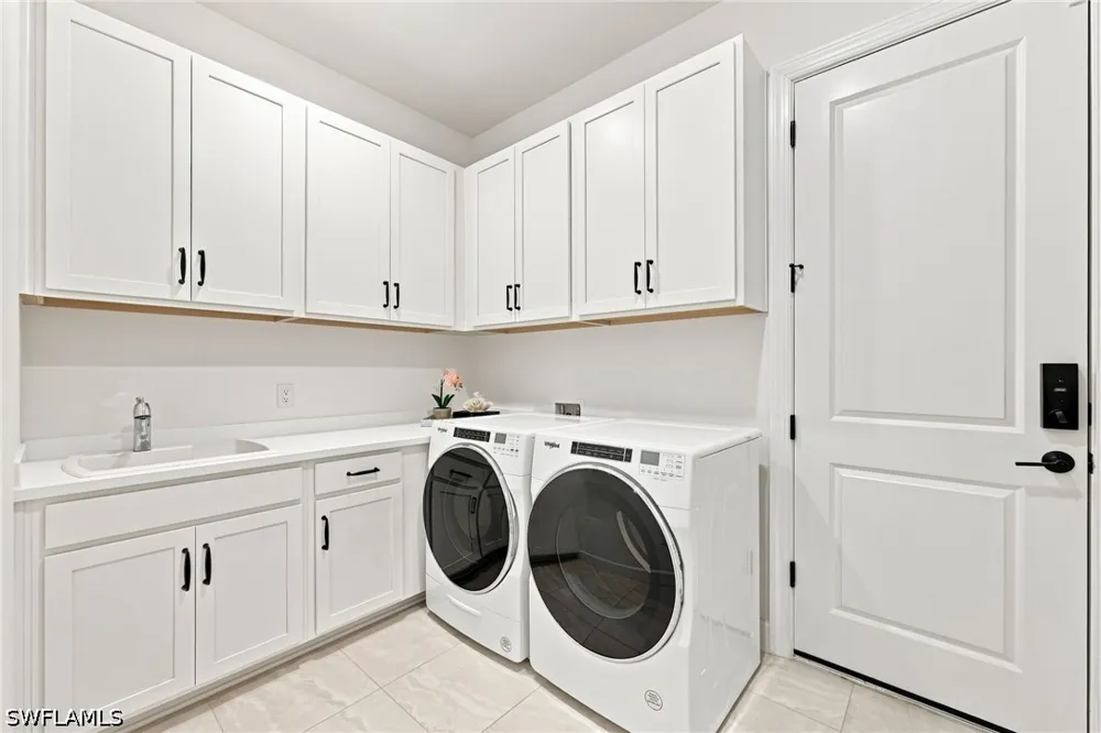 Triesta Lane Naples, FL 34114