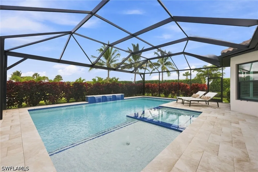 Triesta Lane Naples, FL 34114