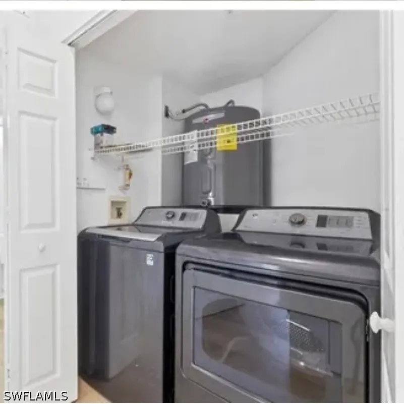 Satinleaf Road S #202 Naples, FL 34109