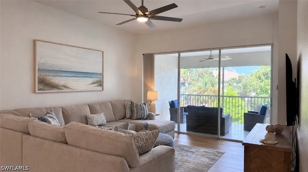 Satinleaf Road S #202 Naples, FL 34109