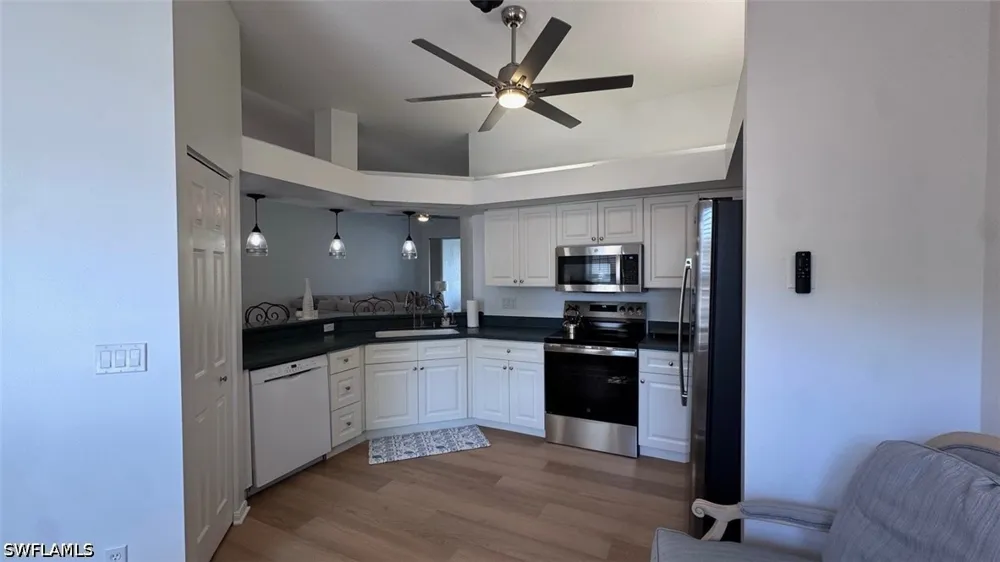Satinleaf Road S #202 Naples, FL 34109