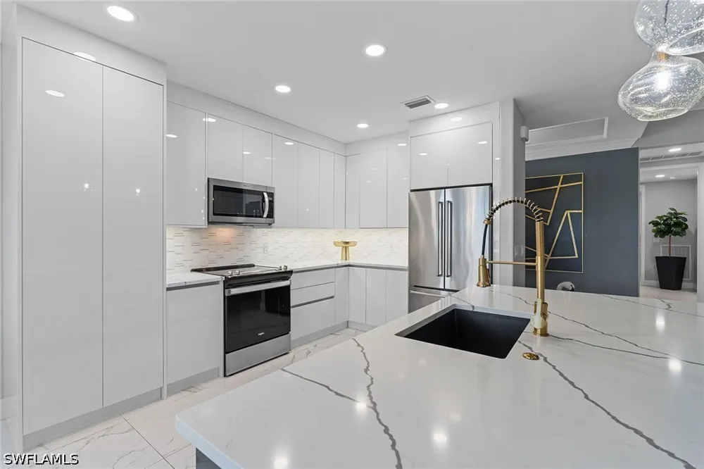 Triana Terrace #222 Fort Myers, FL 33912