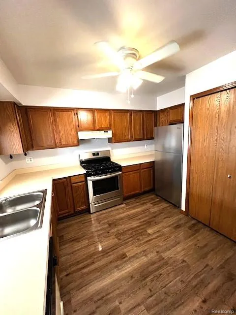 2266 HERITAGE POINTE DRIVE Sterling Heights City, MI 48314