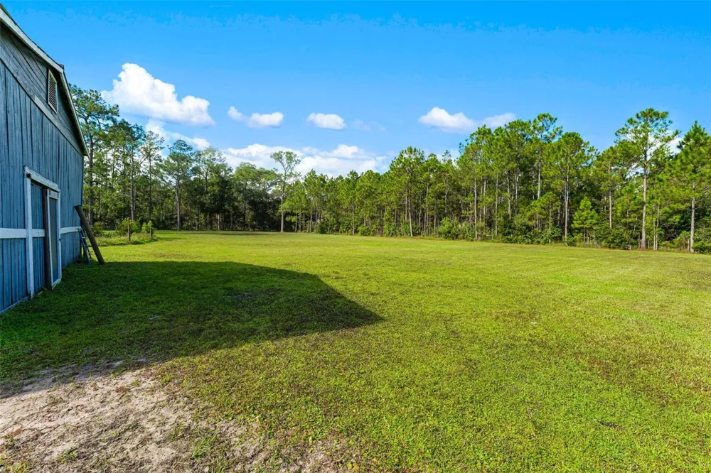 2131 W POINSETTIA DRIVE Port Orange, FL 32128