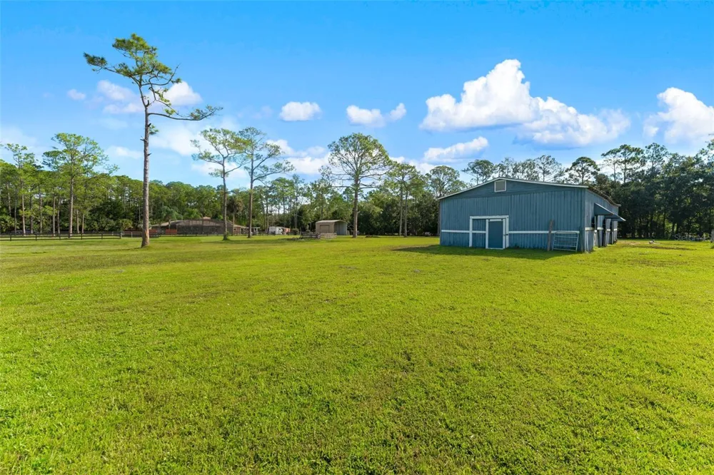 2131 W POINSETTIA DRIVE Port Orange, FL 32128