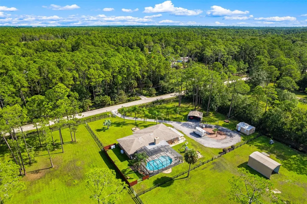 2131 W POINSETTIA DRIVE Port Orange, FL 32128