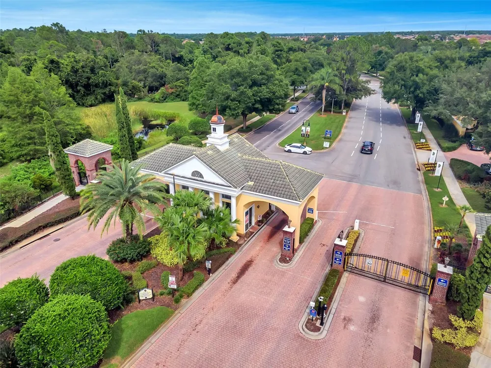 310 BRUNSWICK DRIVE Davenport, FL 33837