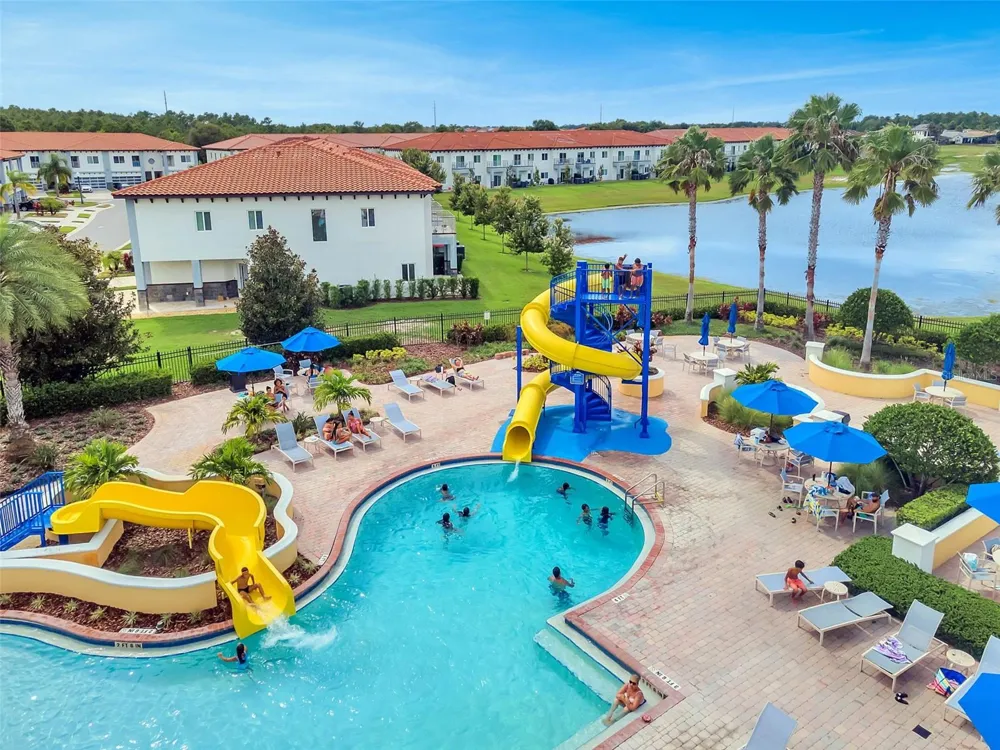 310 BRUNSWICK DRIVE Davenport, FL 33837