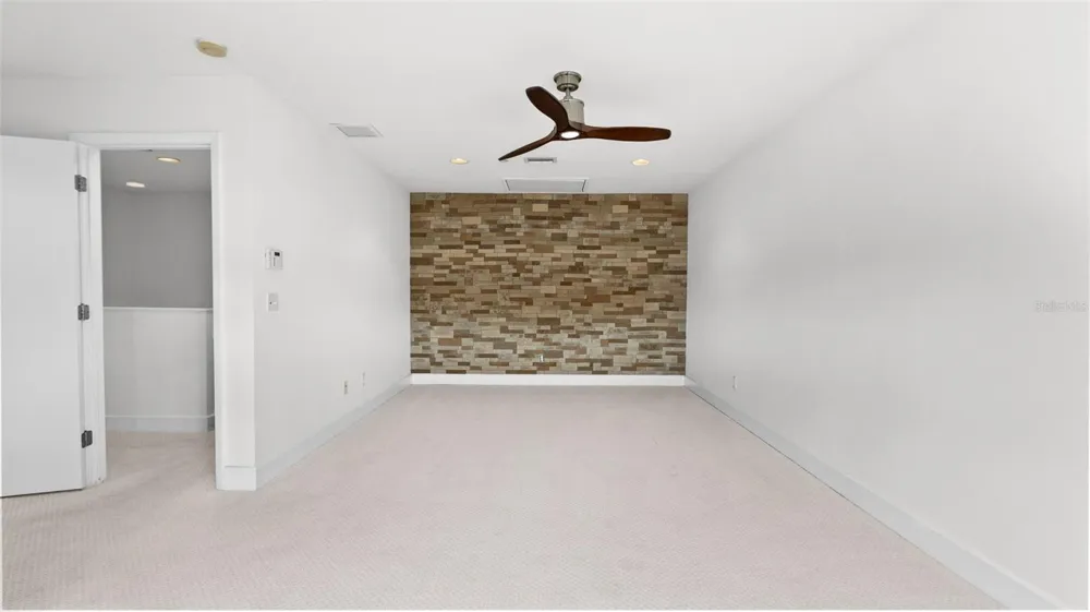 212 S MOODY AVENUE #2 Tampa, FL 33609
