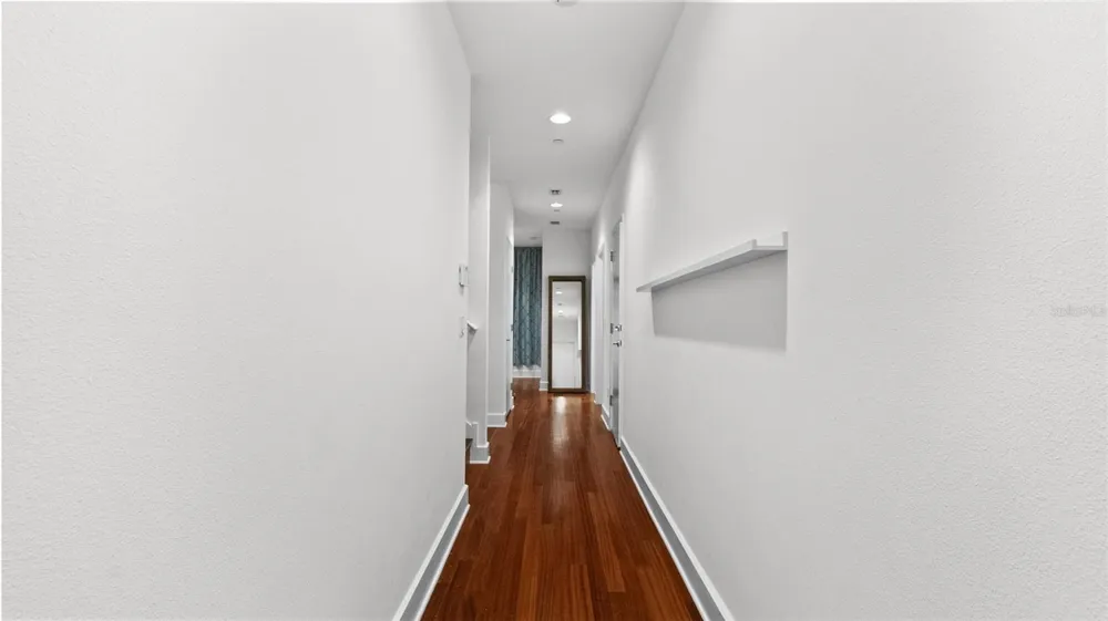 212 S MOODY AVENUE #2 Tampa, FL 33609