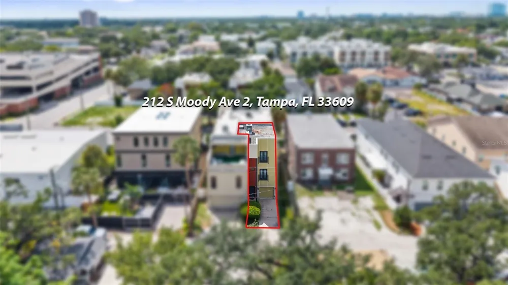 212 S MOODY AVENUE #2 Tampa, FL 33609