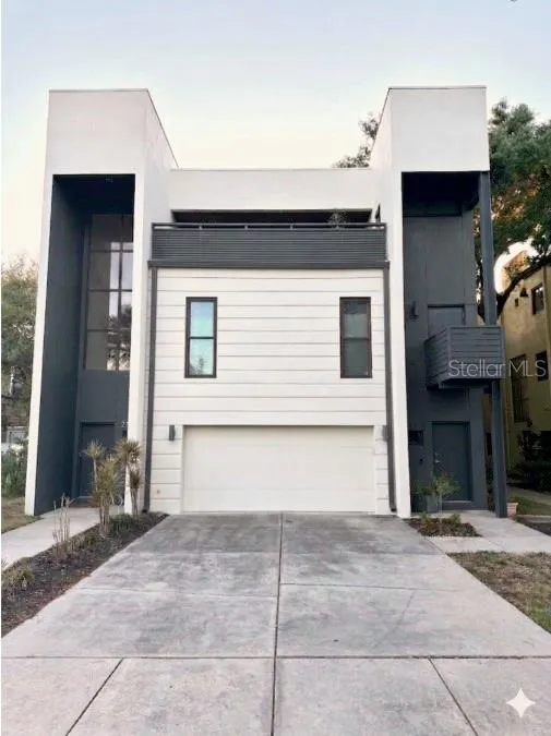 212 S MOODY AVENUE #2 Tampa, FL 33609