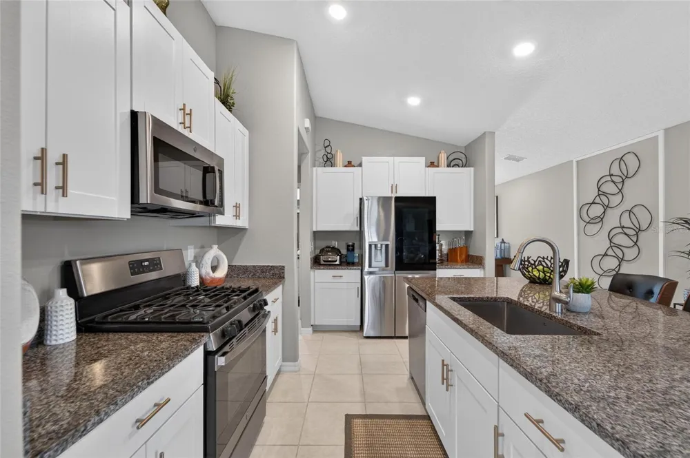 10362 POSEIDON WAY Riverview, FL 33578