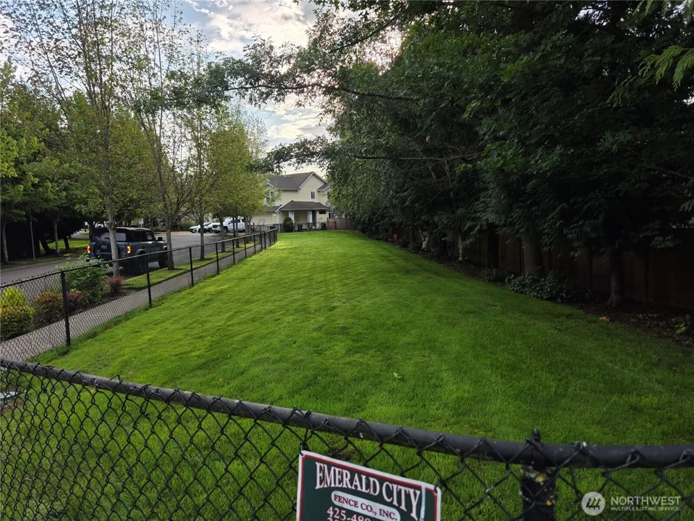 308 196th Place SW #305 Lynnwood, WA 98036
