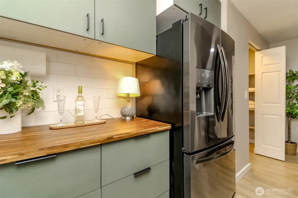 408 S 323rd Street #L5 Federal Way, WA 98003