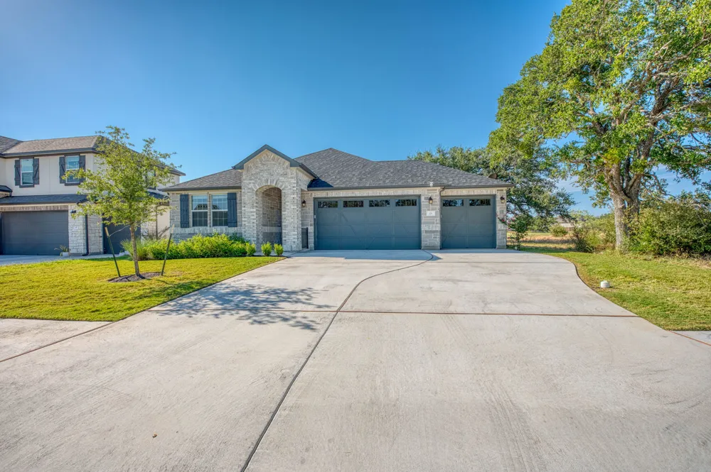 121 Plumbago Lane Marble Falls, TX 78654