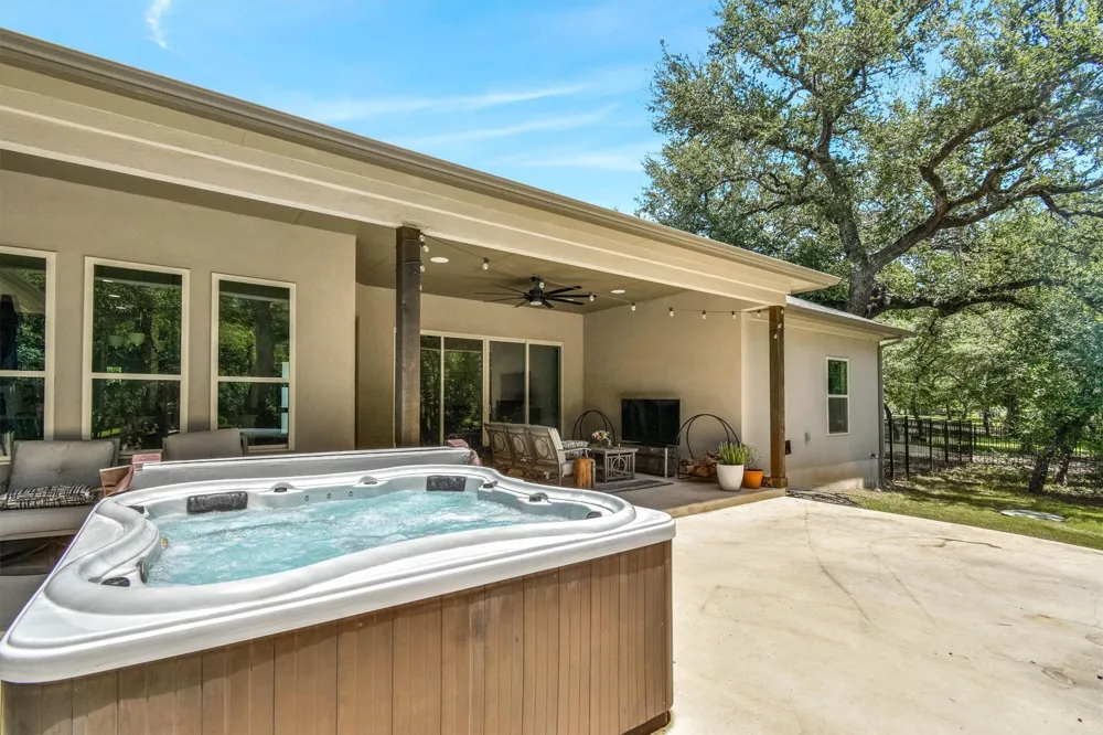 213 Lost Prairie Trail Liberty Hill, TX 78642