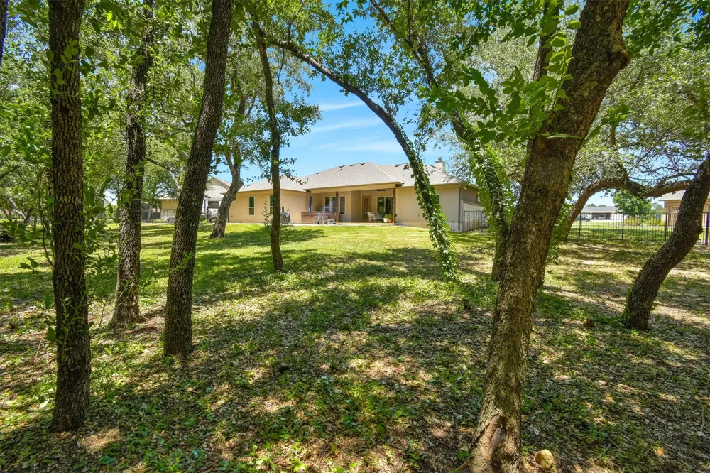 213 Lost Prairie Trail Liberty Hill, TX 78642