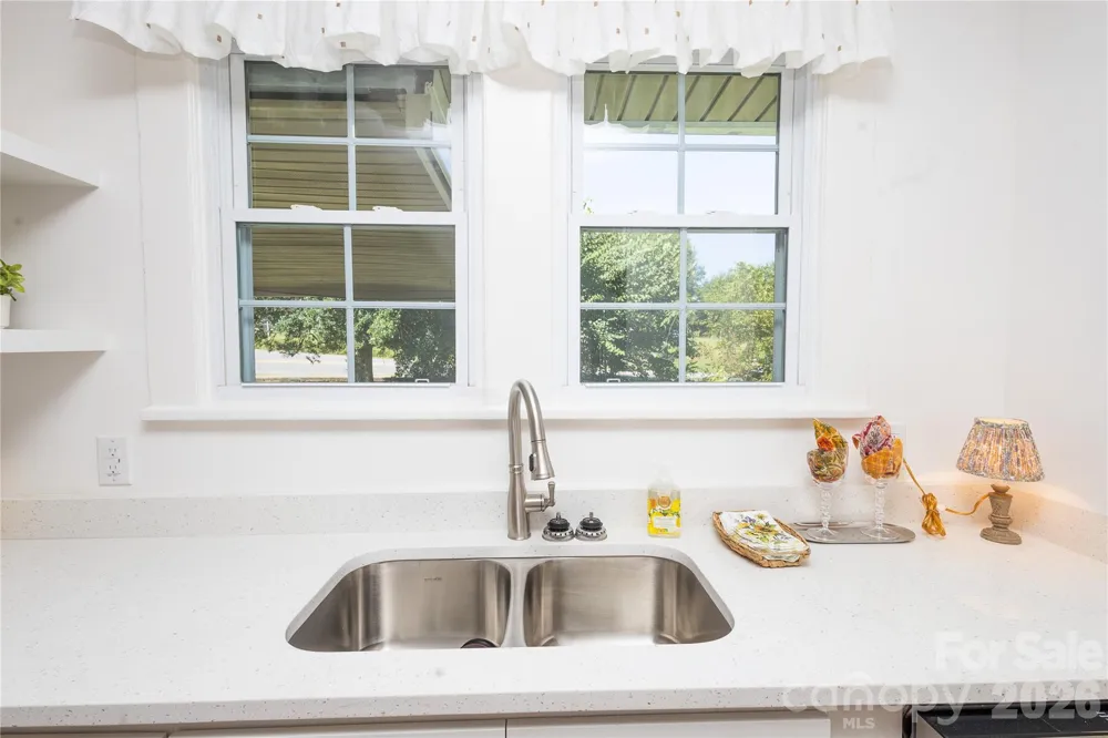 346 Park Avenue Marion, NC 28752