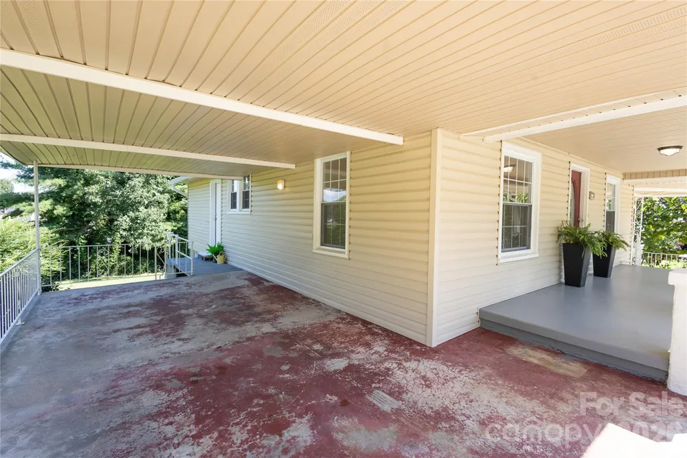 346 Park Avenue Marion, NC 28752