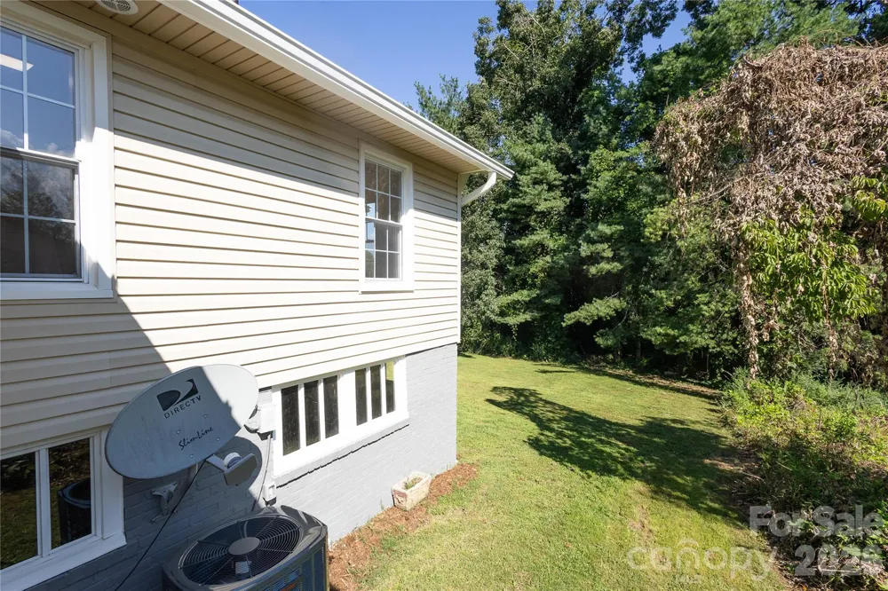 346 Park Avenue Marion, NC 28752