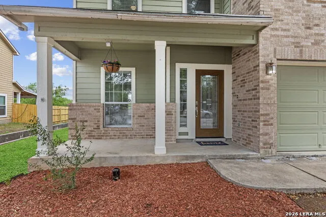 300 Rustic Trl Cibolo, TX 78108