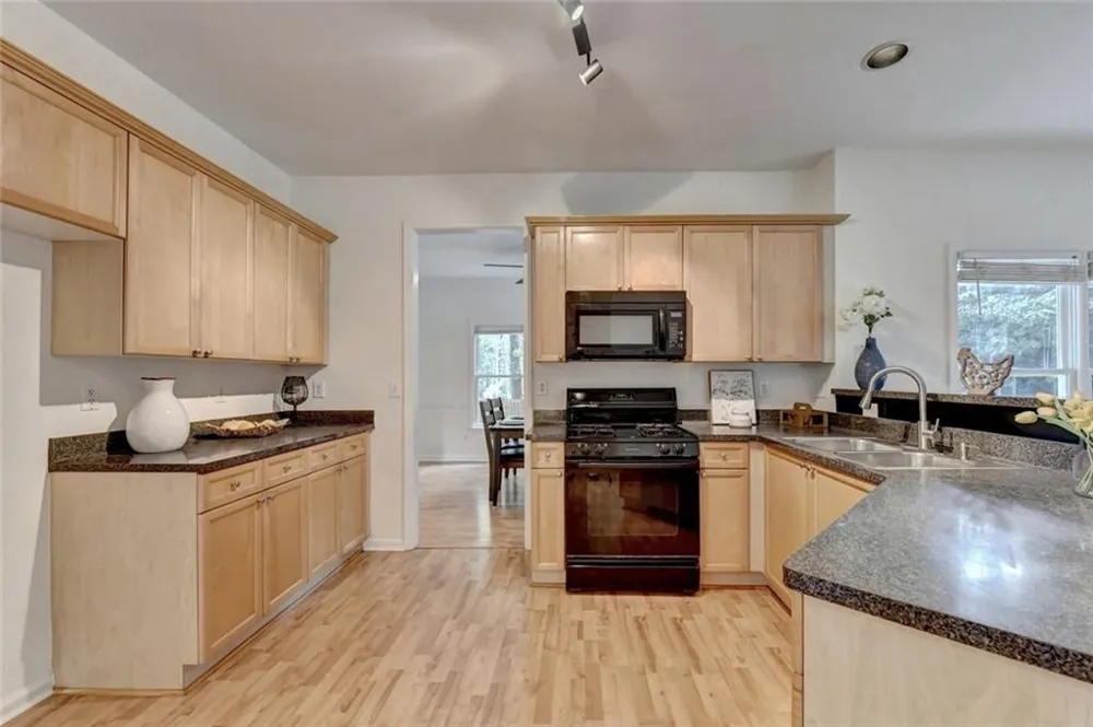 873 Red Rock Court Suwanee, GA 30024