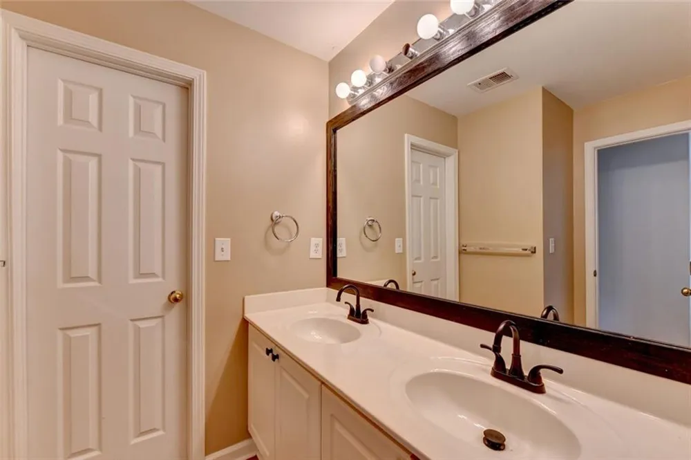 873 Red Rock Court Suwanee, GA 30024