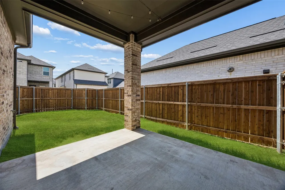 708 Kendall Lane Celina, TX 75009